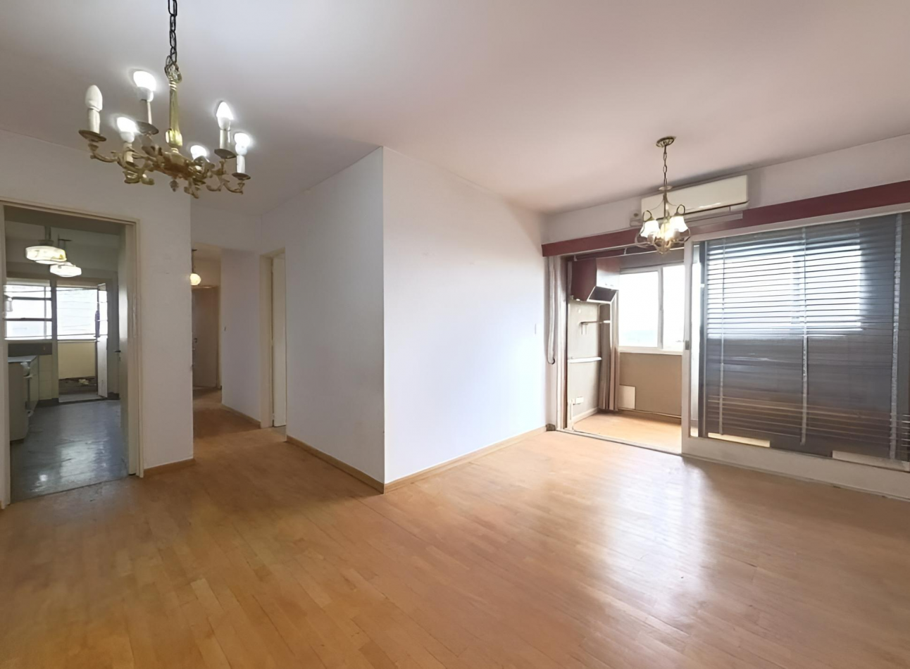 Versalles - Venta Departamento 4 Amb.