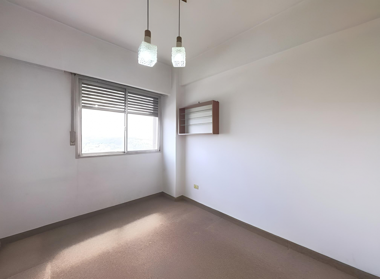 Versalles - Venta Departamento 4 Amb.