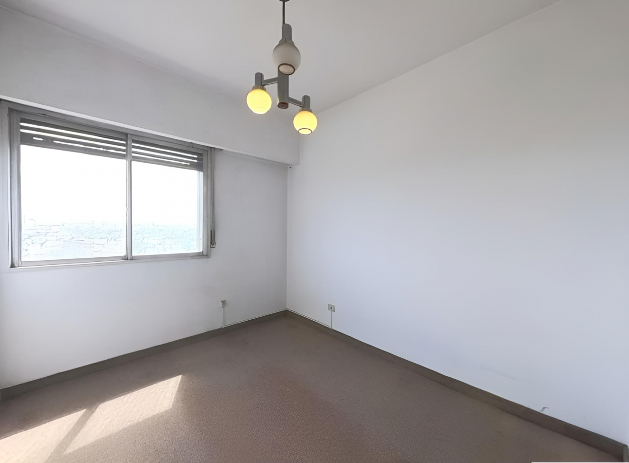 Versalles - Venta Departamento 4 Amb.