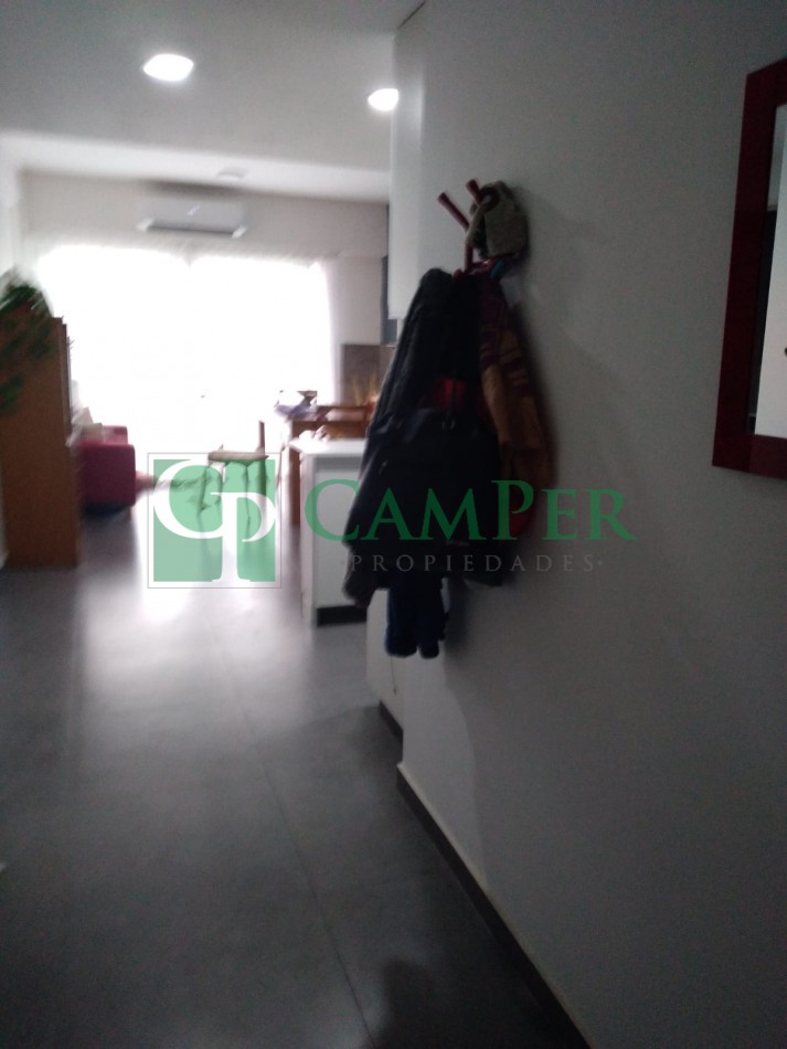 venta 2 amb. con patio Monte Castro