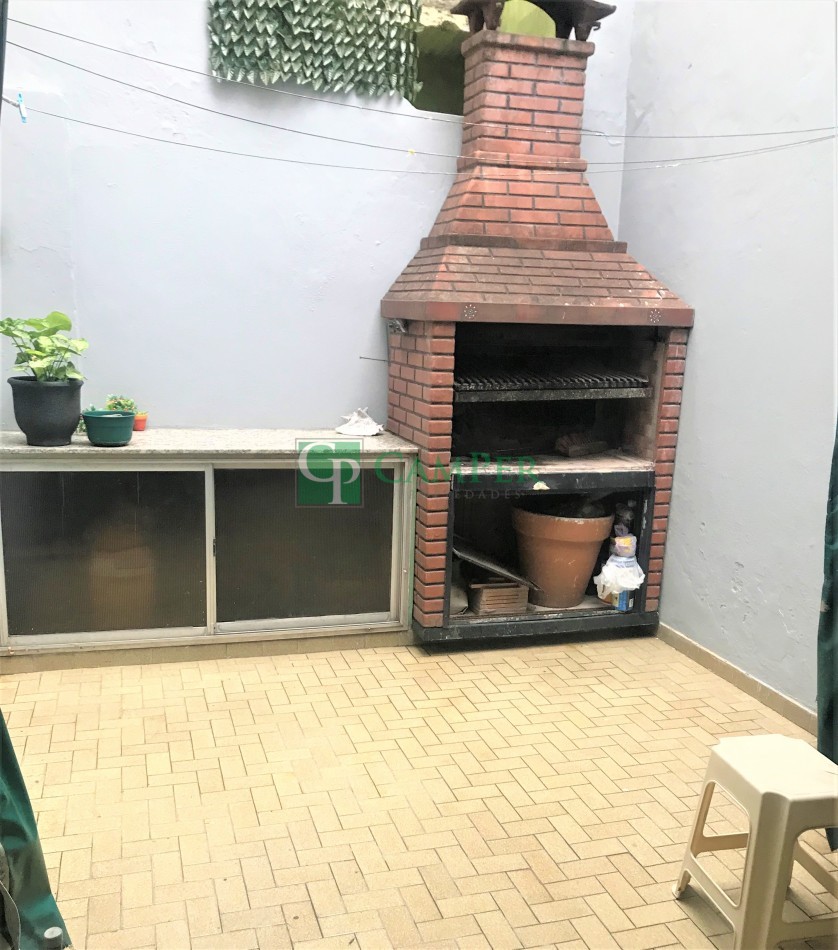  Venta PH  3 amb frente  patio  Monte Castro