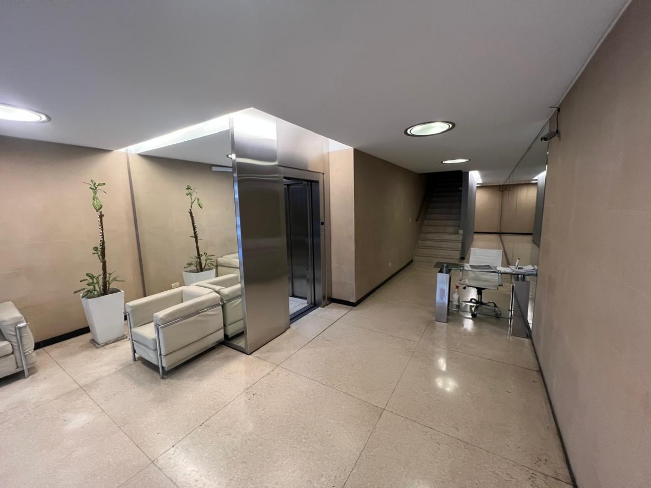 Pacheco de Melo 2049