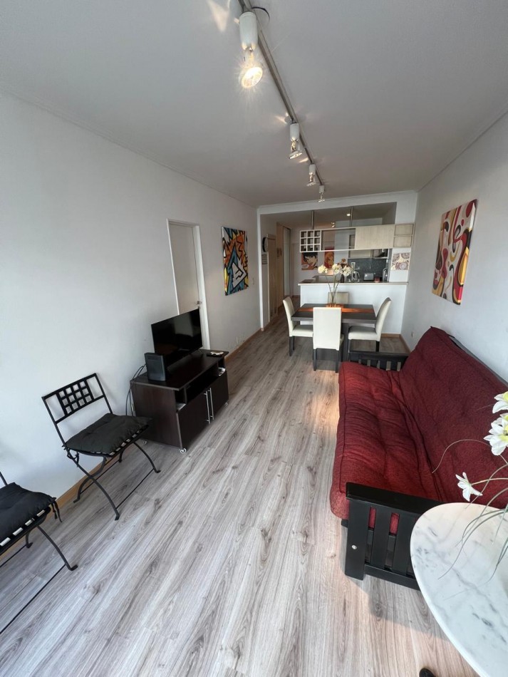 Pacheco de Melo 2049