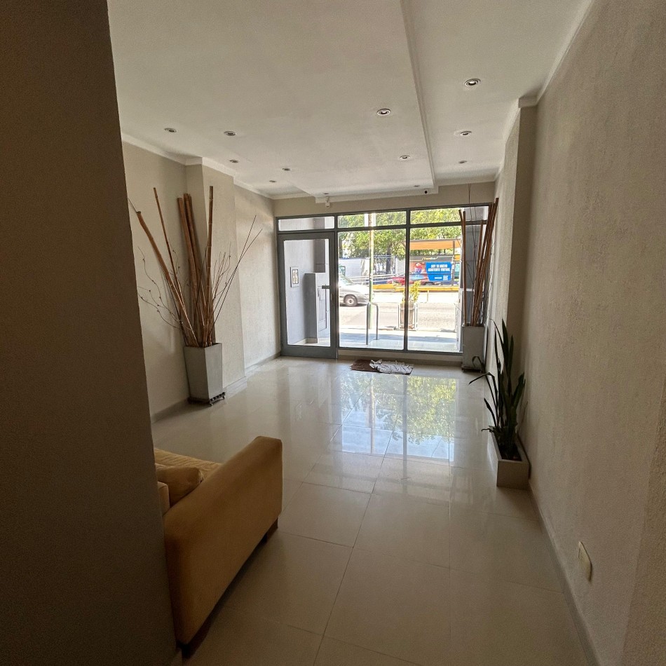 3 Amb. 2 baños balcon alquiler Villa Luro