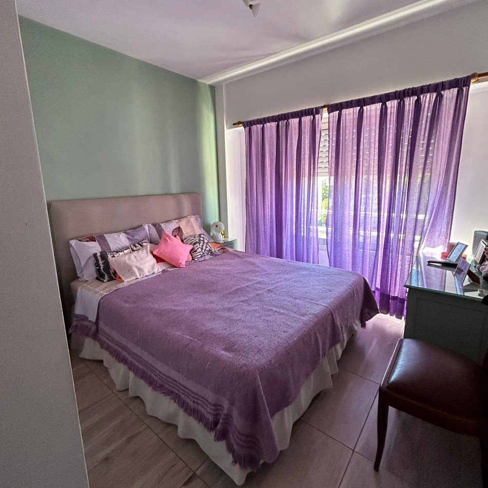 2 Amb. c/cochera Venta Flores